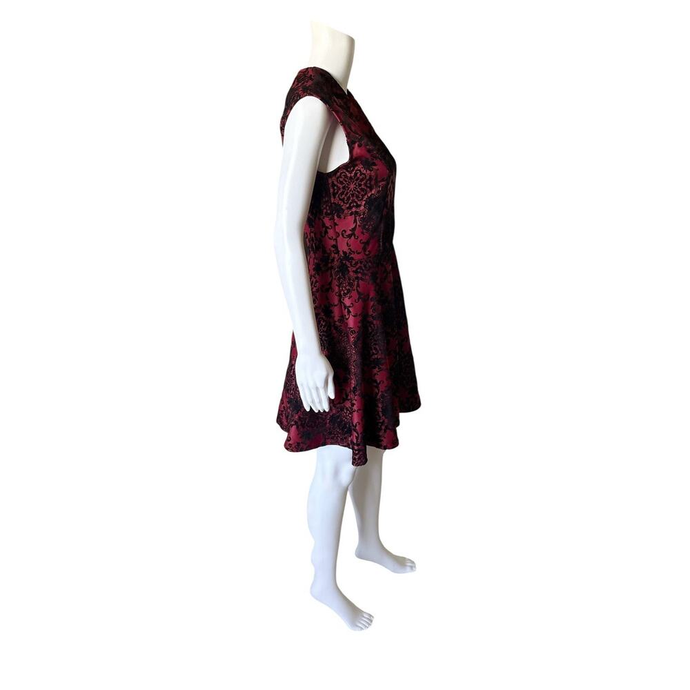 Trixxi Burgundy Black Velvet Flare Mini Dress Womens Large Sleeveless Party - Picture 3 of 7